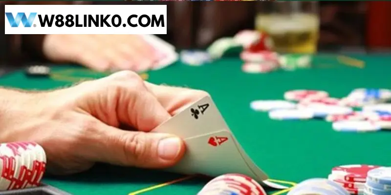 Sử dụng chiến thuật poker bỏ bài yếu chơi bài mạnh